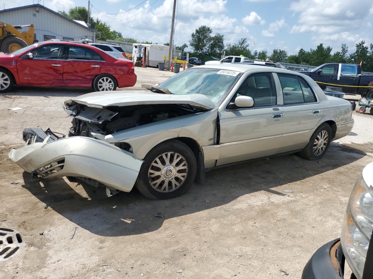 Salvage Mercury Grmarquis Image