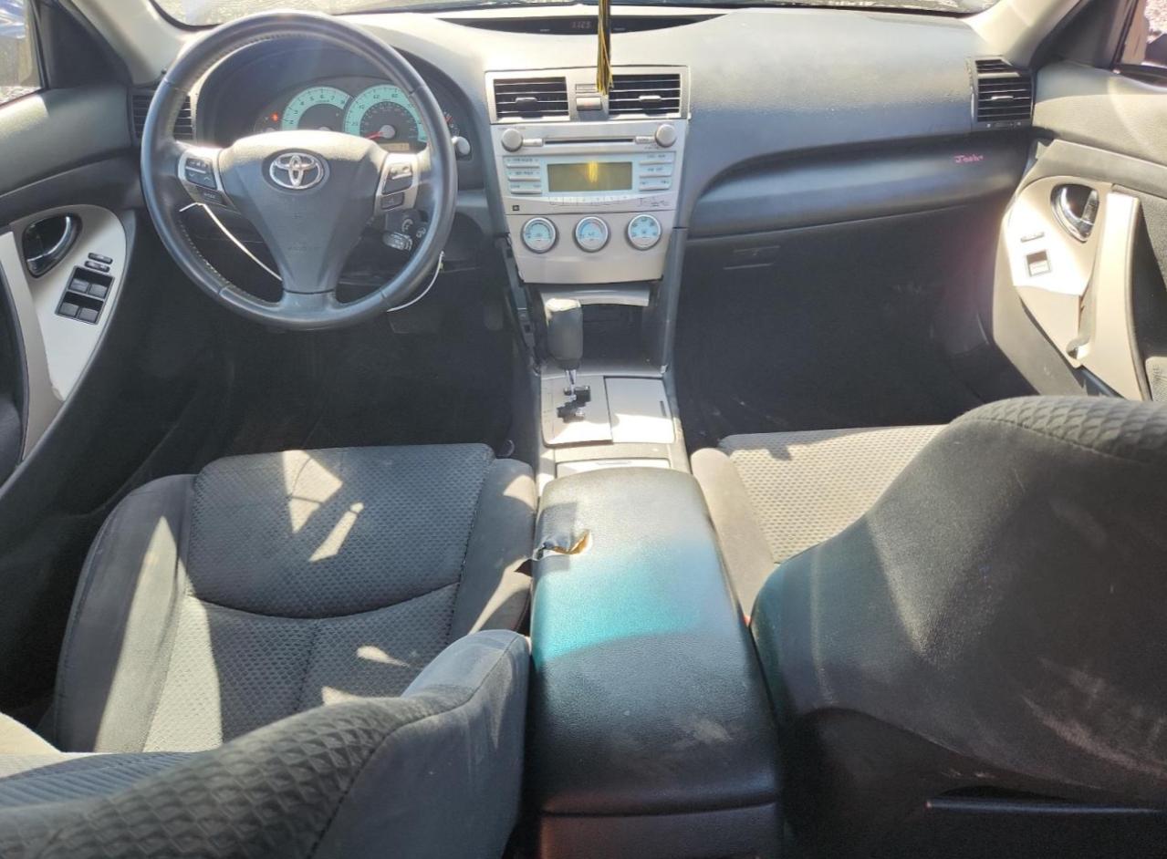 Toyota Camry Base