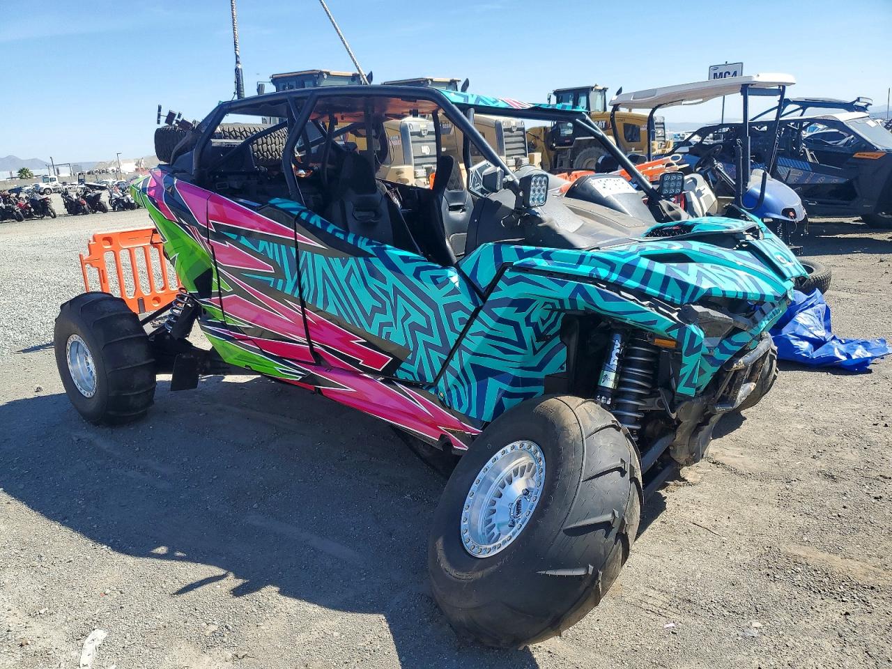Salvage Polaris RZR Image
