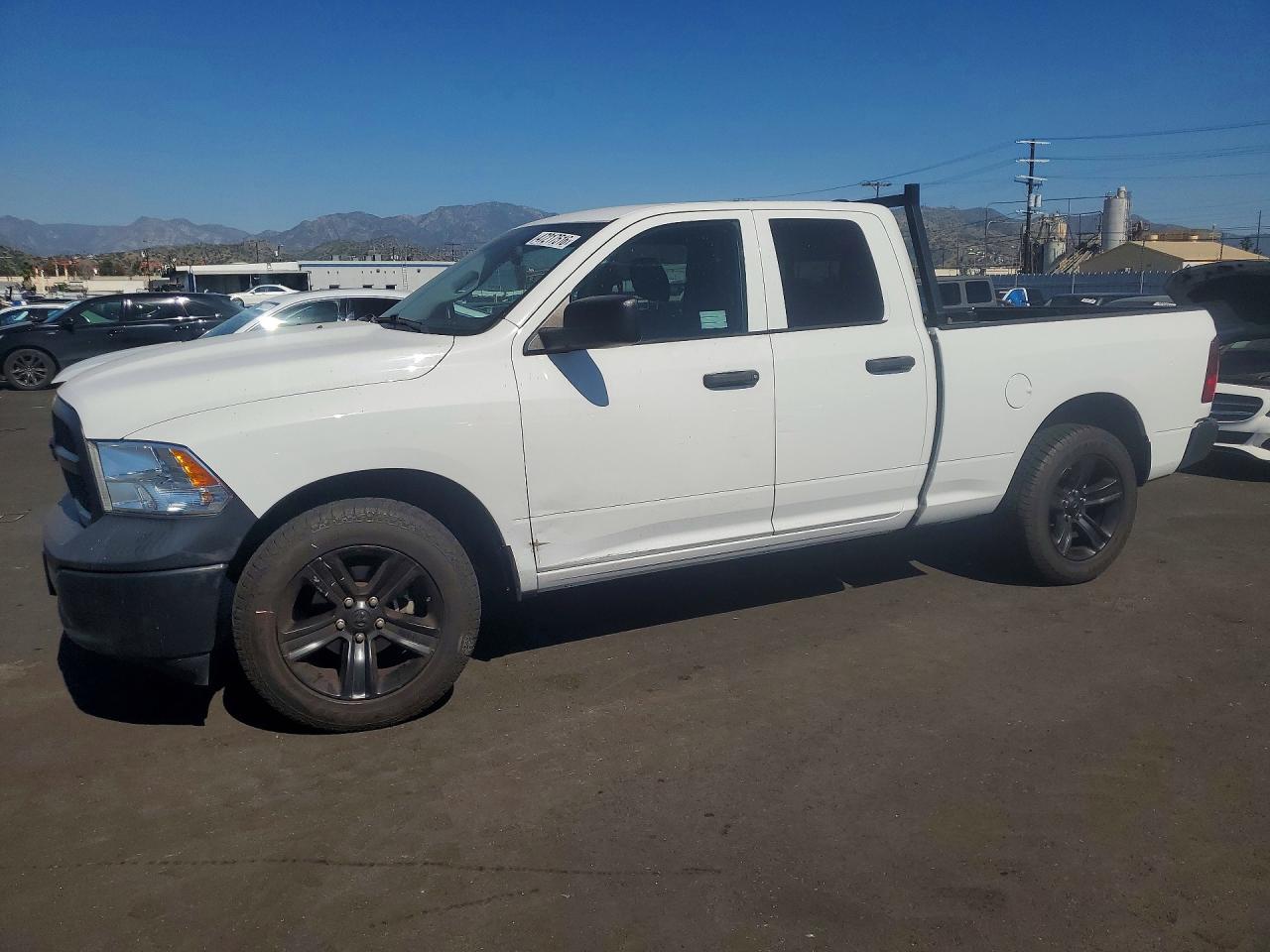 Salvage Ram 1500 Image