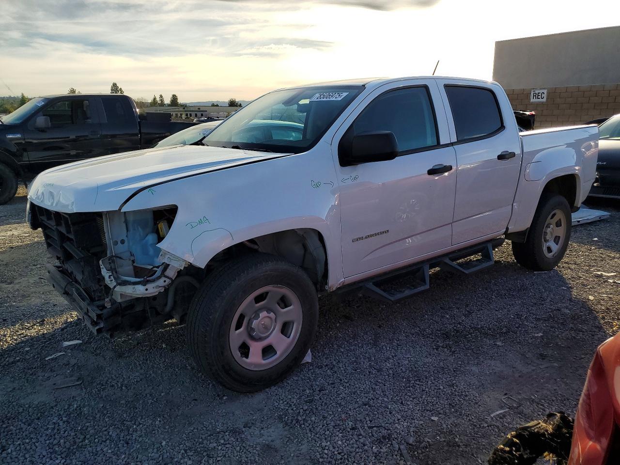 Salvage Chevrolet Colorado Image
