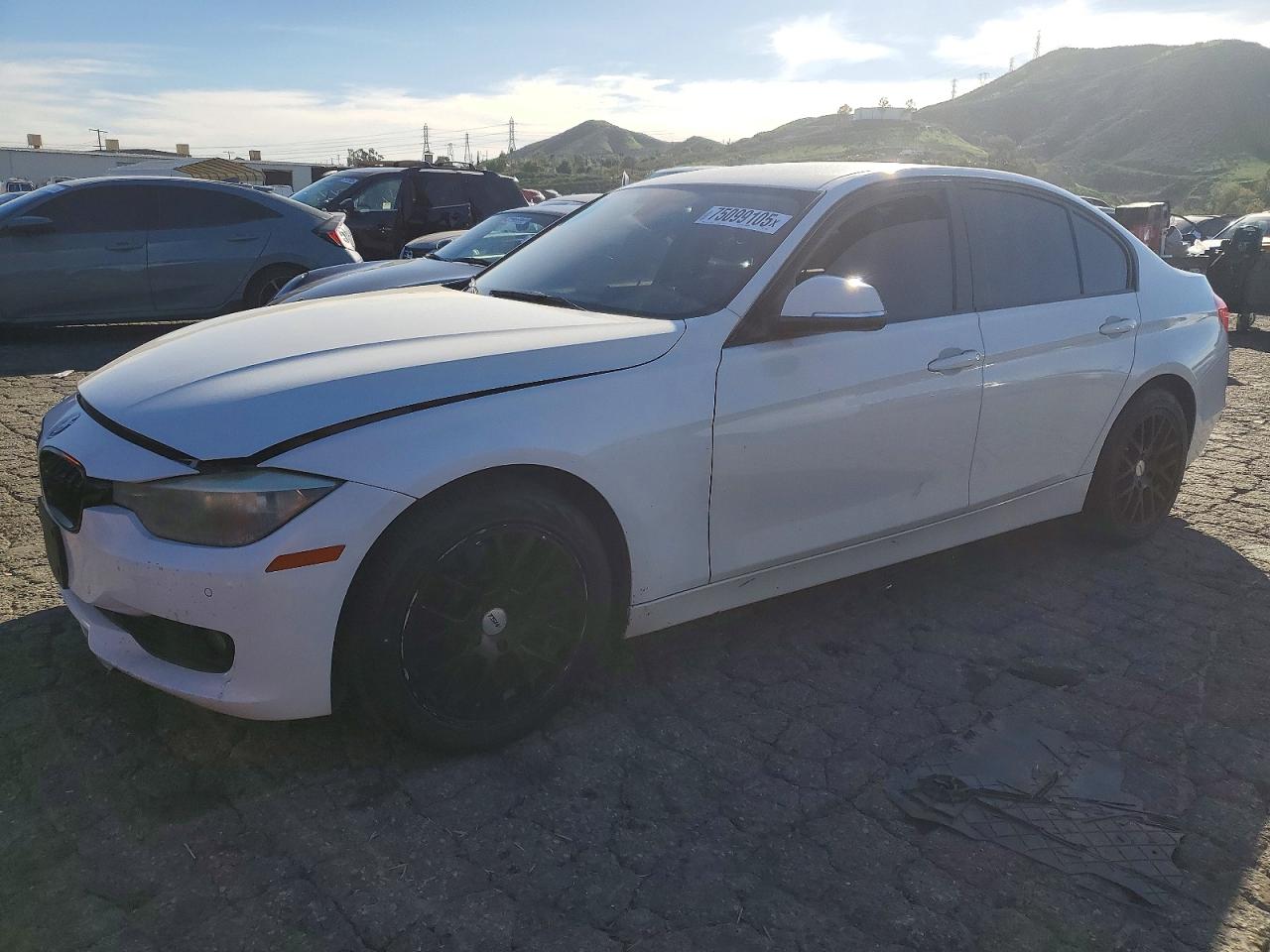 Salvage BMW 3 Series Image