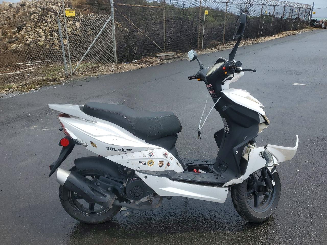 Salvage Znen R8 Blaze Image