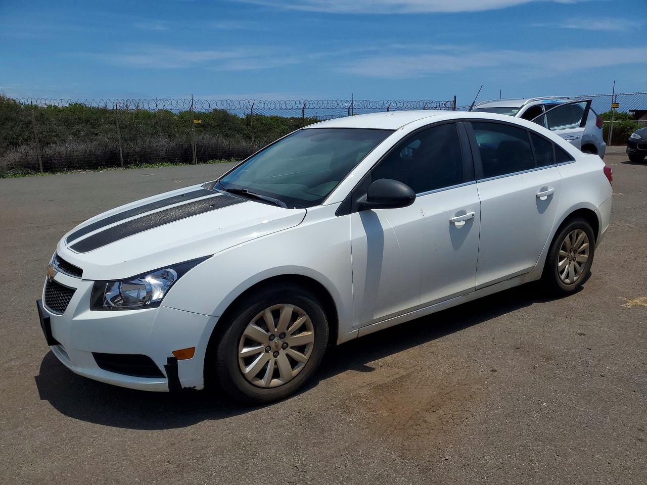 Salvage Chevrolet Cruze Image