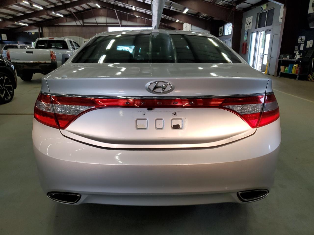 Hyun Azera Gls