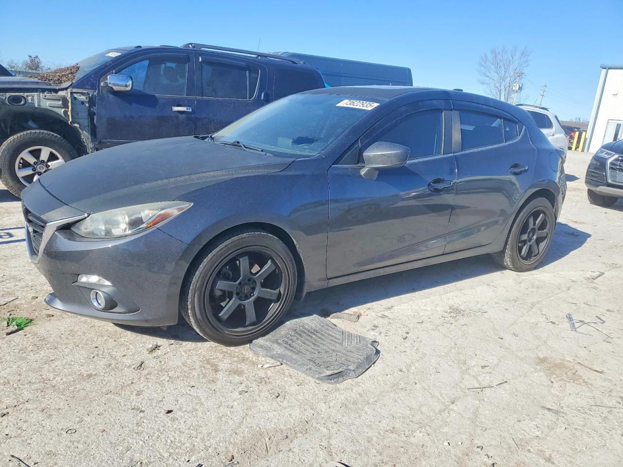 Salvage Mazda 3 Image