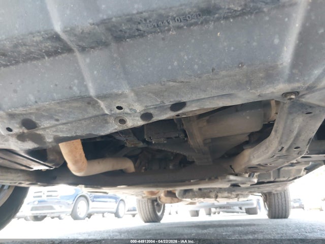 Toyota Highlander Base V6