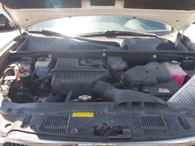 Toyota Highlander Base V6