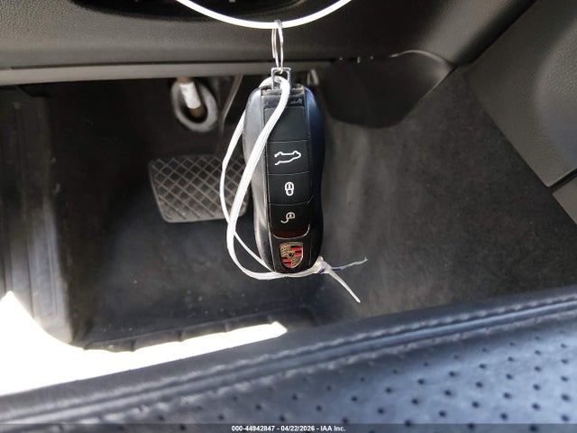 Porsche Macan S
