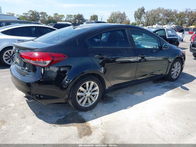 Kia Forte S