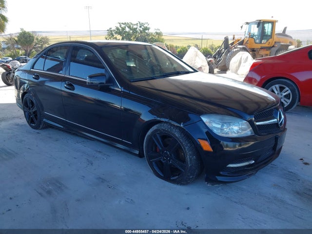 Salvage Mercedes-Benz C-Class Image