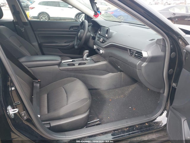 Nissan Altima S Fwd