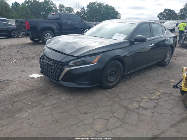Nissan Altima S Fwd