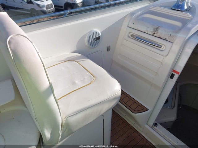 Sea Ray 37