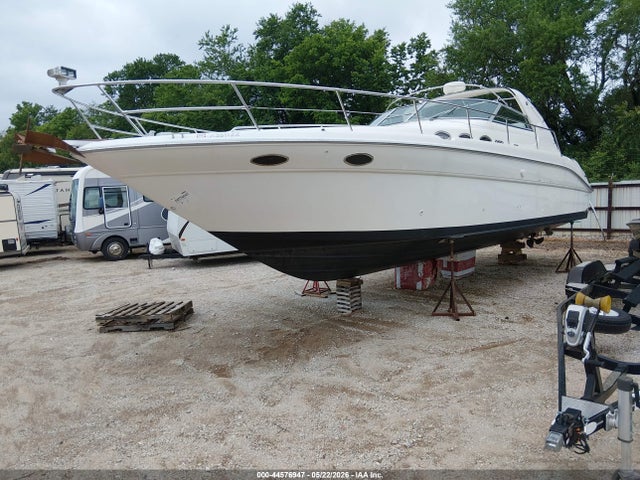 Sea Ray 37
