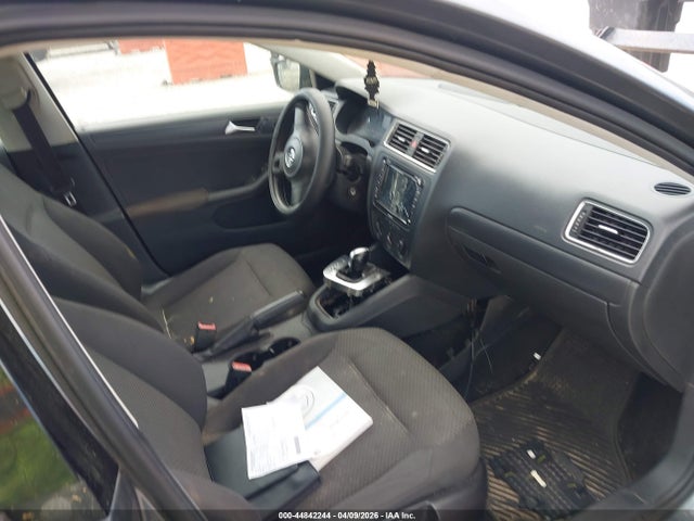 Volkswagen Jetta 2.0l S