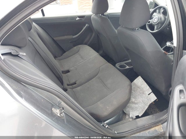 Volkswagen Jetta 2.0l S