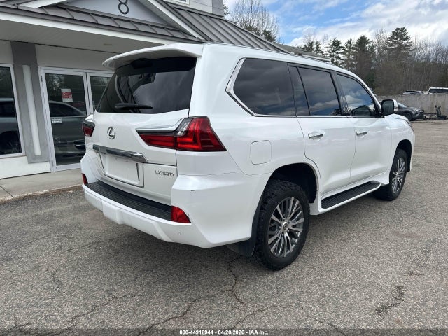 Lexus LX 570 Two-row