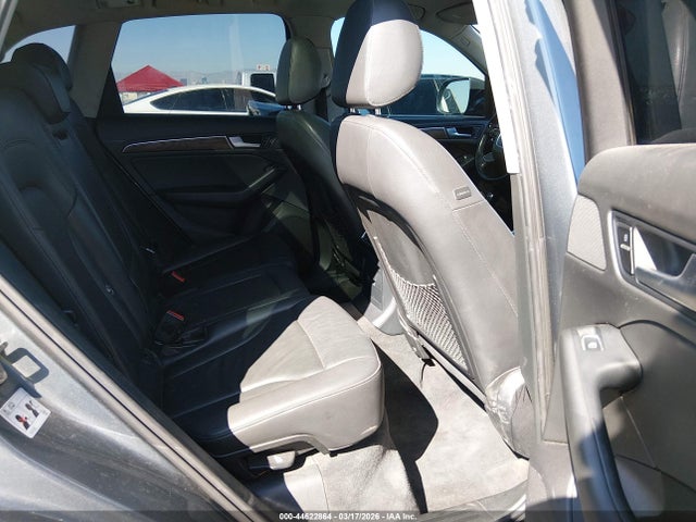 Audi Q5 2.0t Premium