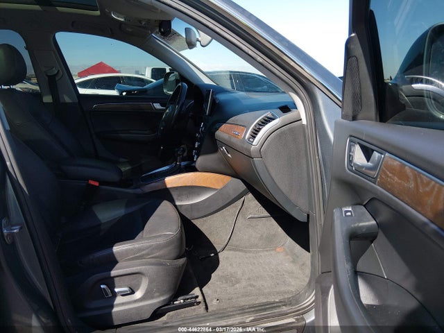 Audi Q5 2.0t Premium