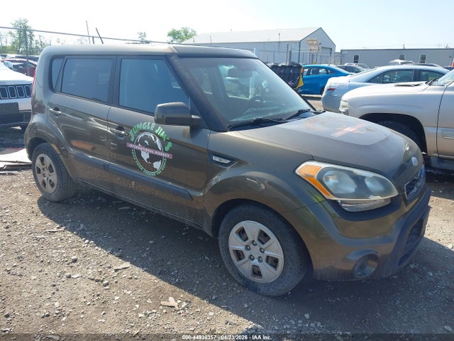 Salvage Kia Soul Image