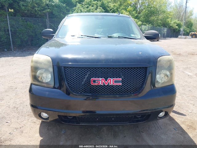 GMC Yukon Denali
