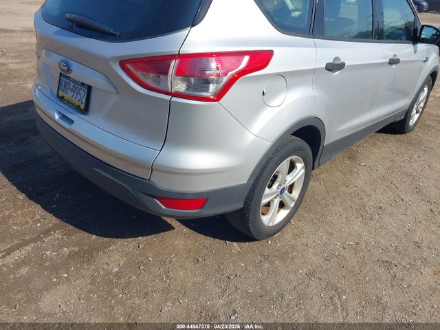 Ford Escape S