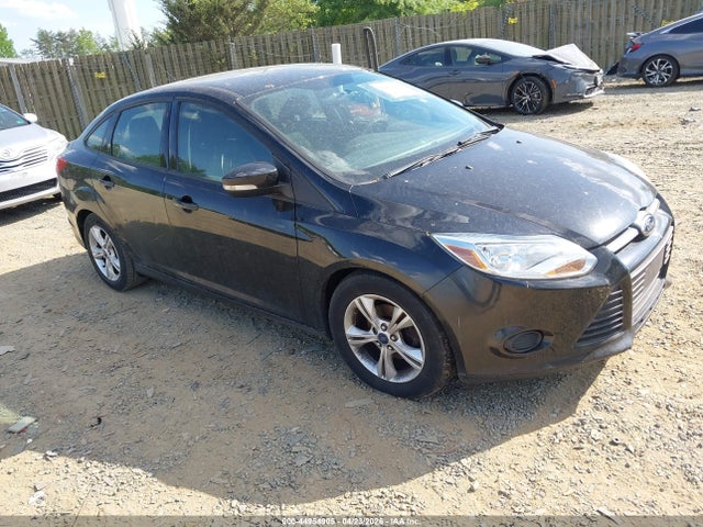 Salvage Ford Focus Image