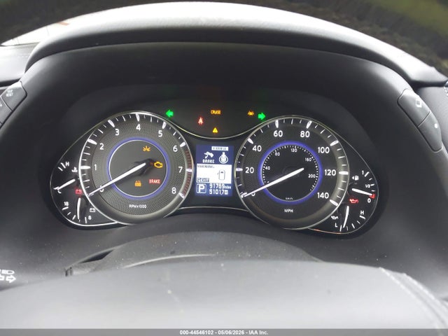 INFINITI Qx