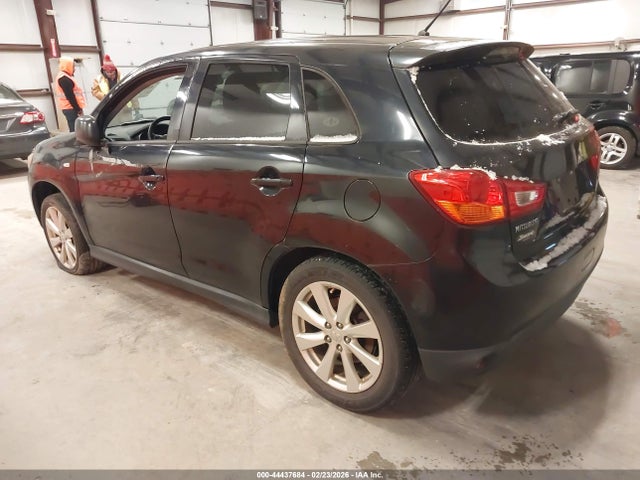 Mitsubishi Outlander Es