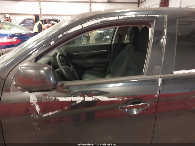 Mitsubishi Outlander Es