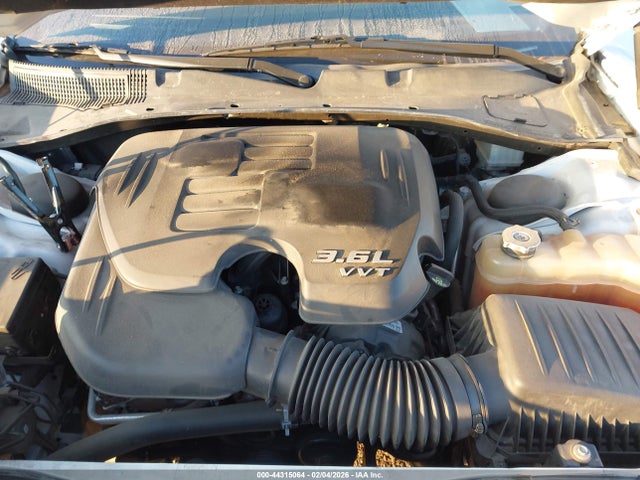 Dodge Charger Sxt Awd