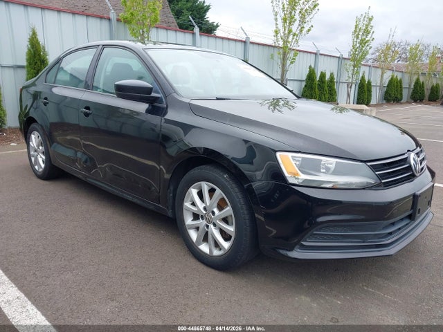 Salvage Volkswagen Jetta Image