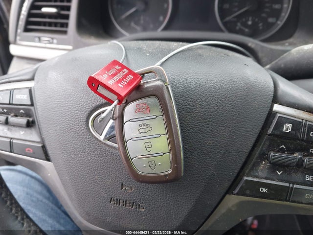 Hyundai ELANTRA Limited