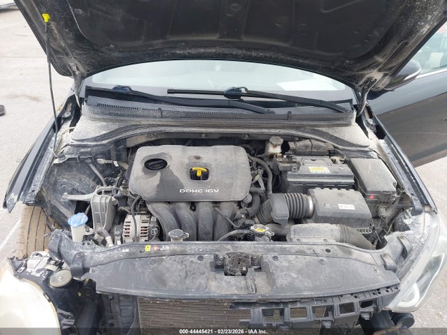 Hyundai ELANTRA Limited