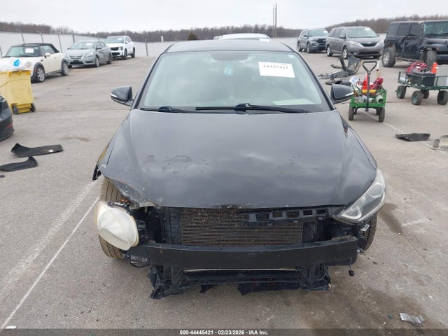 Hyundai ELANTRA Limited