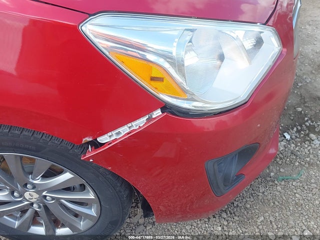 Mitsubishi Mirage Es