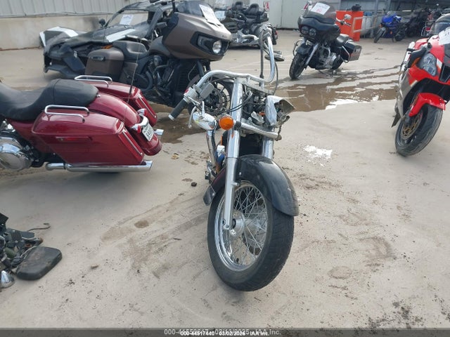 Honda Vt750 C