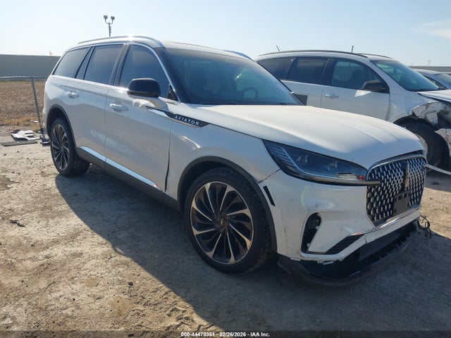 2025 Lincoln Aviator