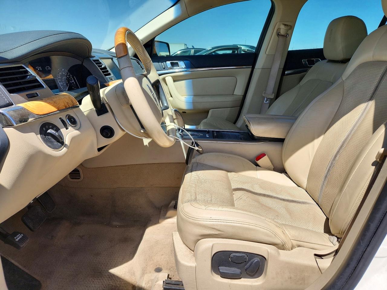 Lincoln MKS