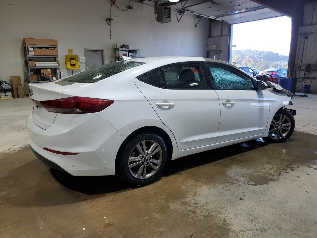 Hyundai ELANTRA Sel
