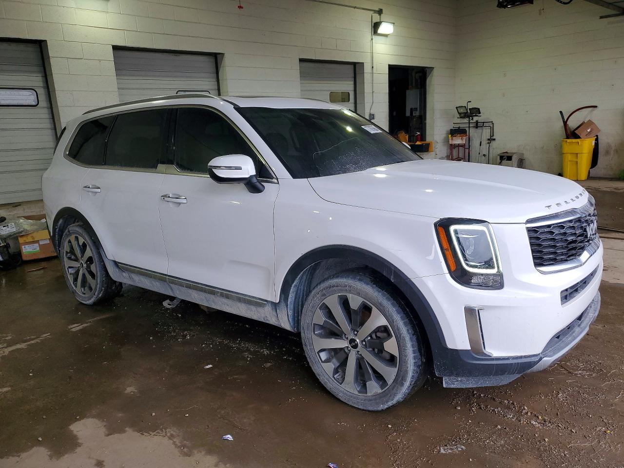 Kia Telluride Lx