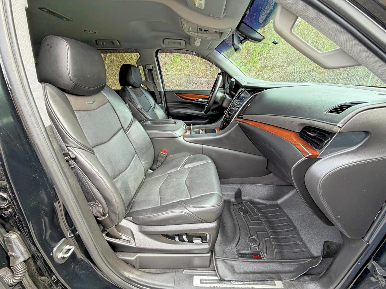Cadillac Escalade Esv