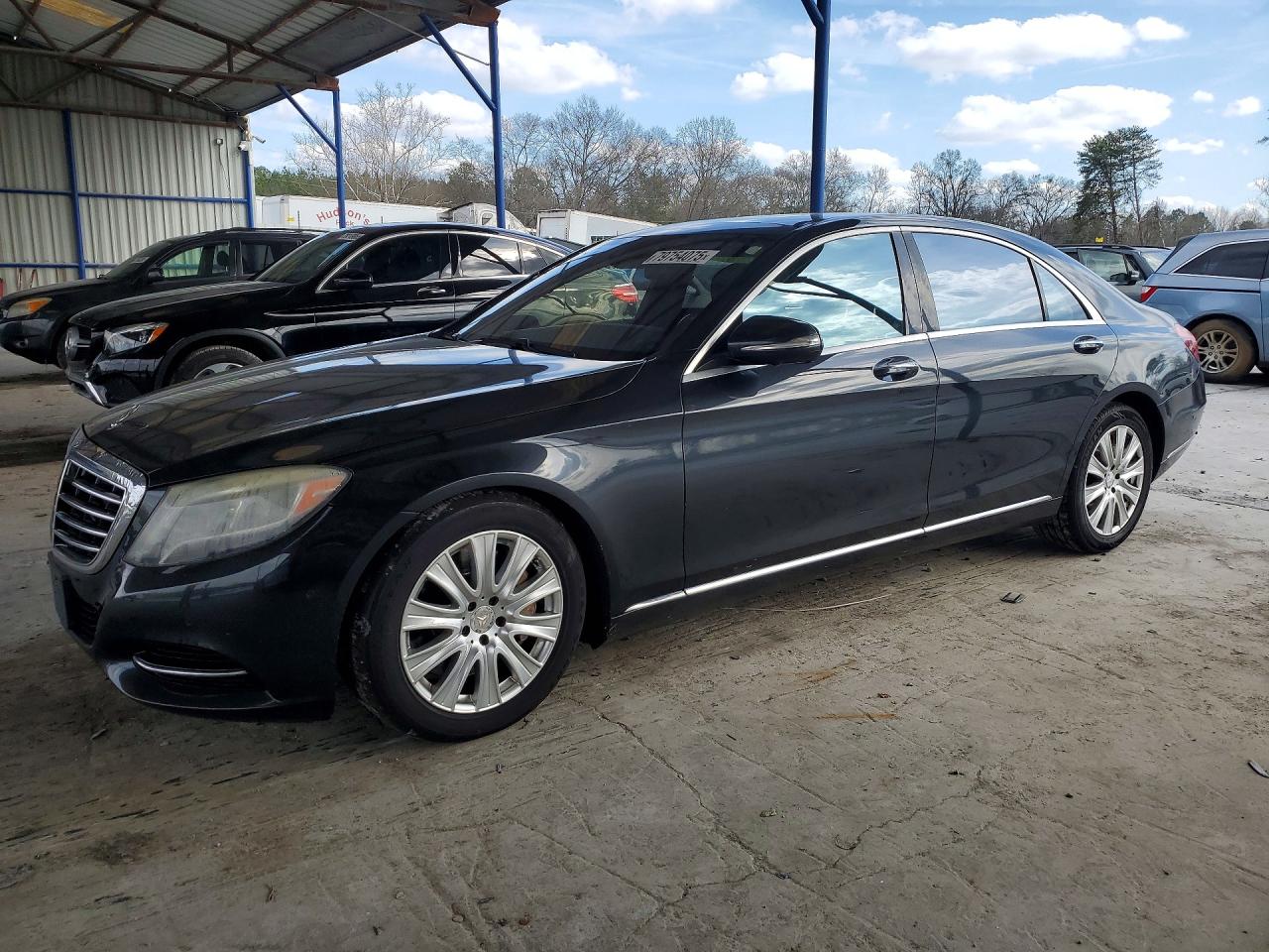 Salvage Mercedes-Benz S-Class Image