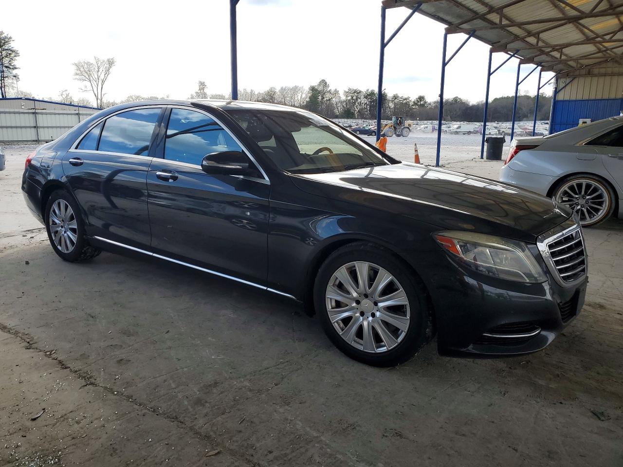 Mercedes-Benz S-Class 550 4matic