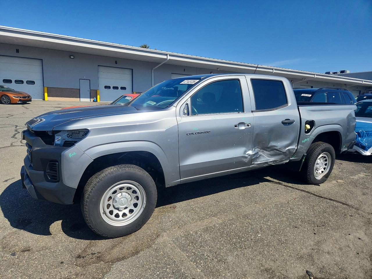 Salvage Chevrolet Colorado Image