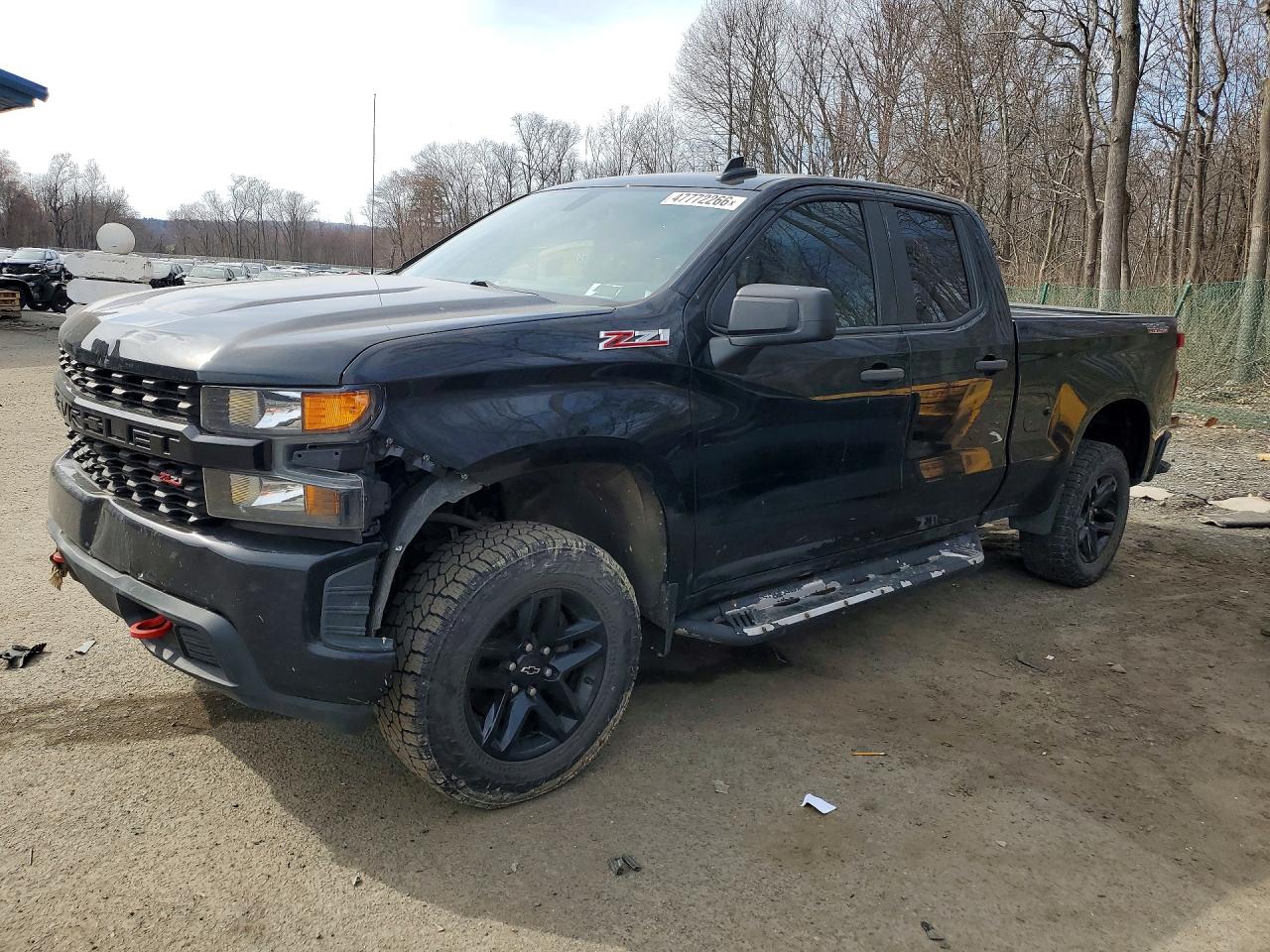 Salvage Chevrolet Silverado Image