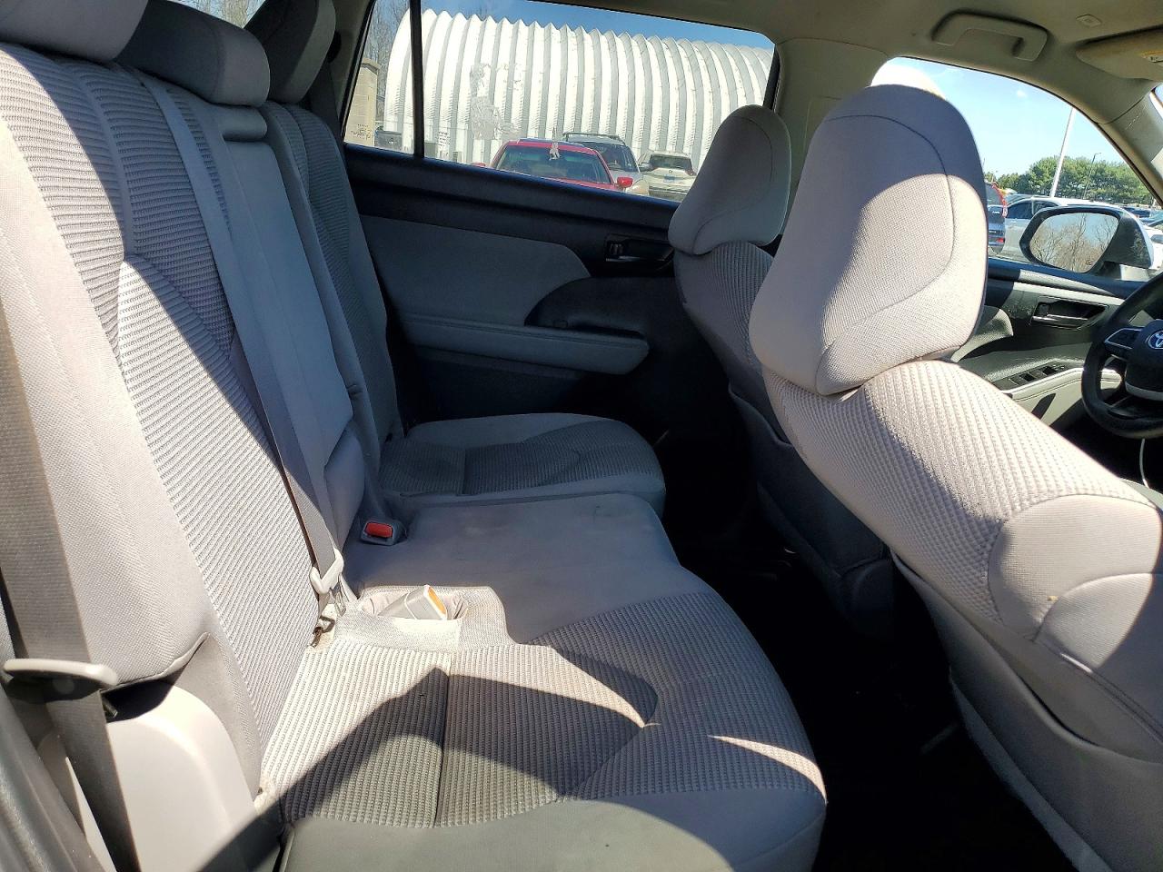 Toyota Highlander L