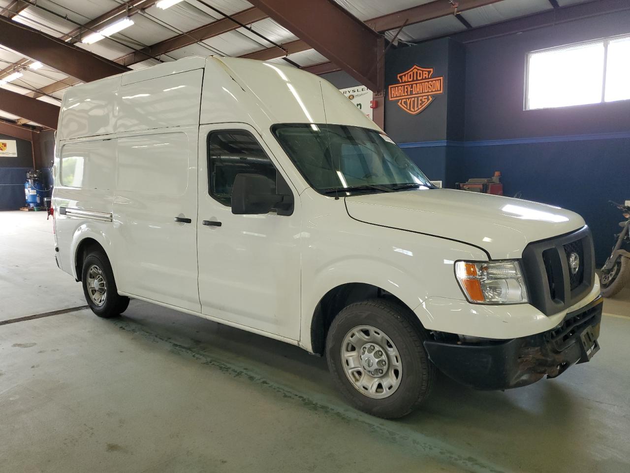 Nissan Nv 2500 S