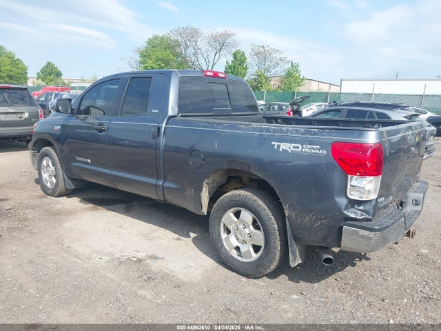 Toyota Tundra Grade 5.7l V8